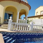 فيلة Ame737 Les Tres Cales